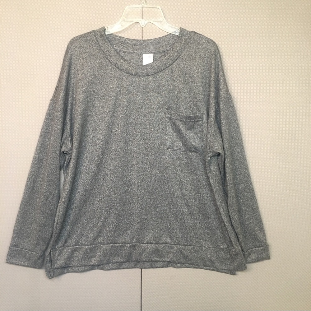 Secret Treasures Women's Sweater size 2X (18w-20w) polyester, nylon, spandex
